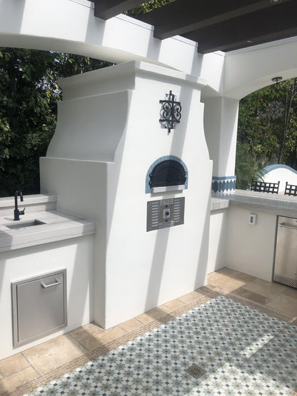 CBO 750 Hybrid Oven and Ready to Finish Enclosure Bundle Natural Gas (NG) with by Chicago Brick Oven