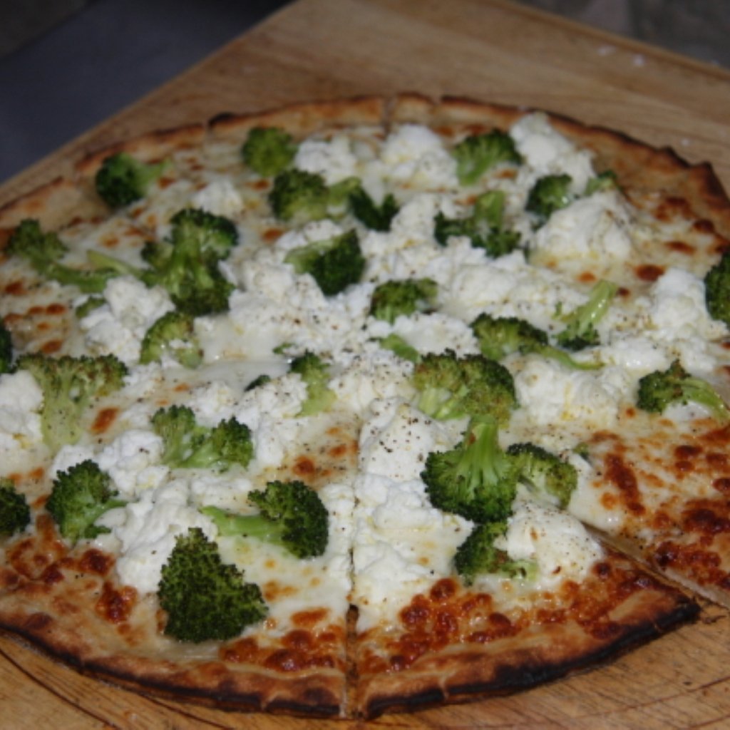 CBO 750 Countertop | Wood Fired Pizza Oven | 38" x 28" Cooking Surface Solar Black with 750 by Chicago Brick Oven